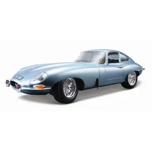 Bburago Jaguar E type Coupe stříbrná 1:18