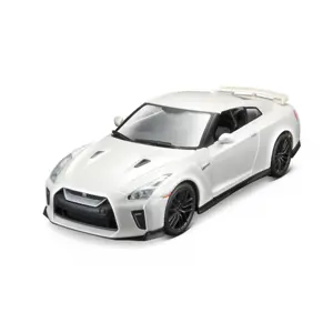 Bburago Plus Nissan GT Rbílá metalíza 1:24