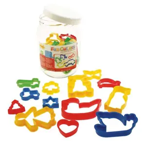 Produkt Bigjigs Toys vykrajovámí těsta BJ074 24ks