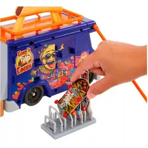 Hot Wheels Skate Taco Tricks Truck Set