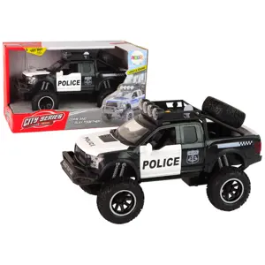 Policejní off-road auto