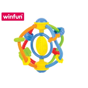 Winfun Chrastítko hlavolam 13 cm