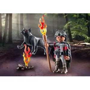 Playmobil 71482 Bojovník s vlkem